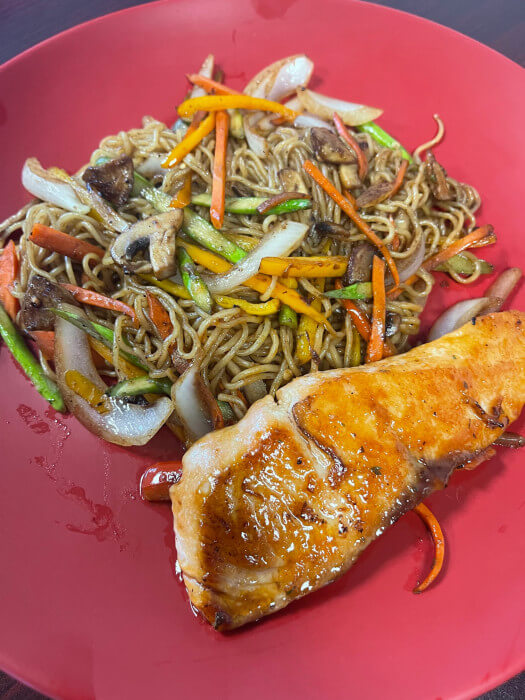 Menu Yaki Soba Steak (lunch) Samurai Hibachi Express