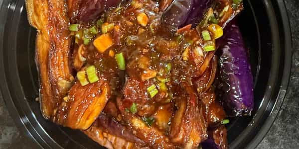 V3. Eggplant with Garli Sauce