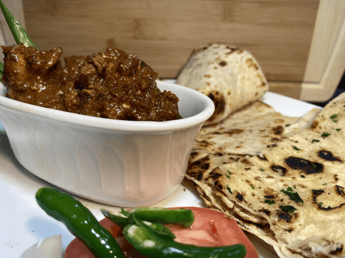 Creamy chicken korma with mild spices